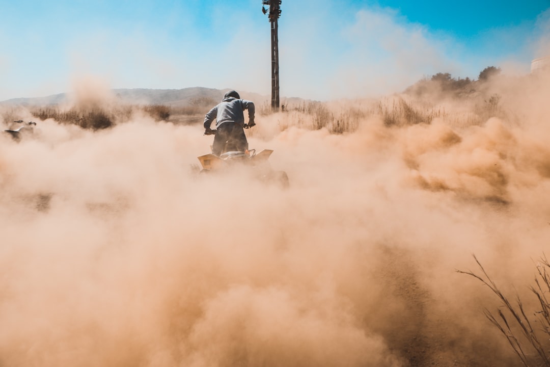 Dust Attack в криптовалютах: что это такое и как снизить крипто-риск?